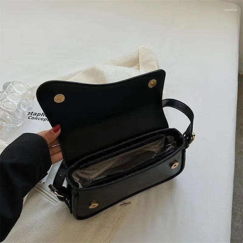 Small Ladies Crossbody Handbag Sophia