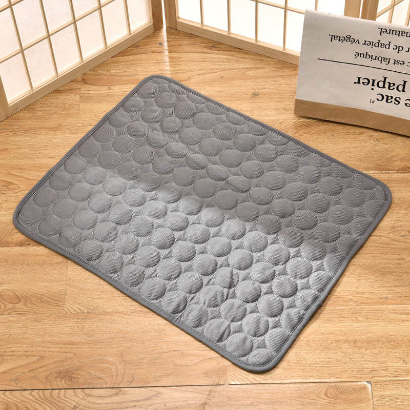 Cooling Mat for Pets - Instant Relief for Your Furry Friend
