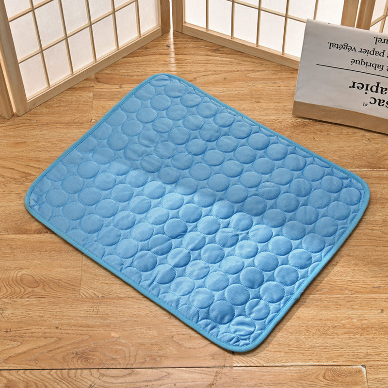 Cooling Mat for Pets - Instant Relief for Your Furry Friend