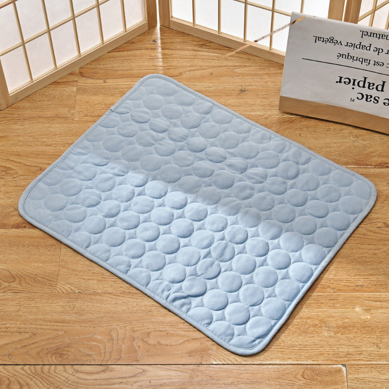 Cooling Mat for Pets - Instant Relief for Your Furry Friend