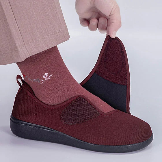 Comfortable Women's Wide Fit Flats