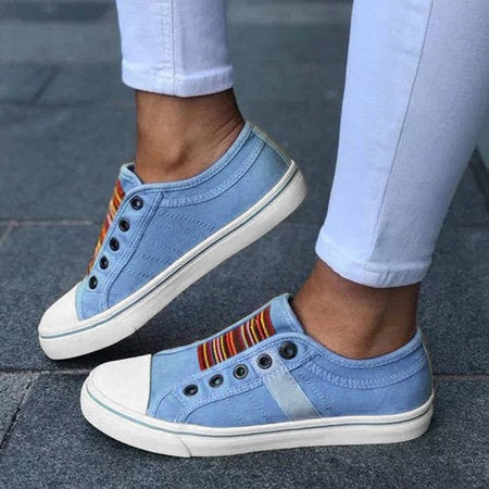 Women's Lace-up Flat Heel Sneakers