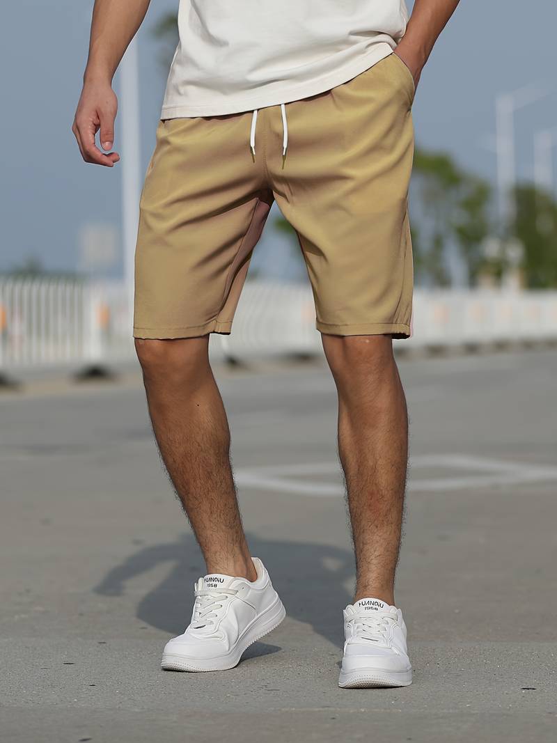 Casual Graphic Elastic Waist Shorts