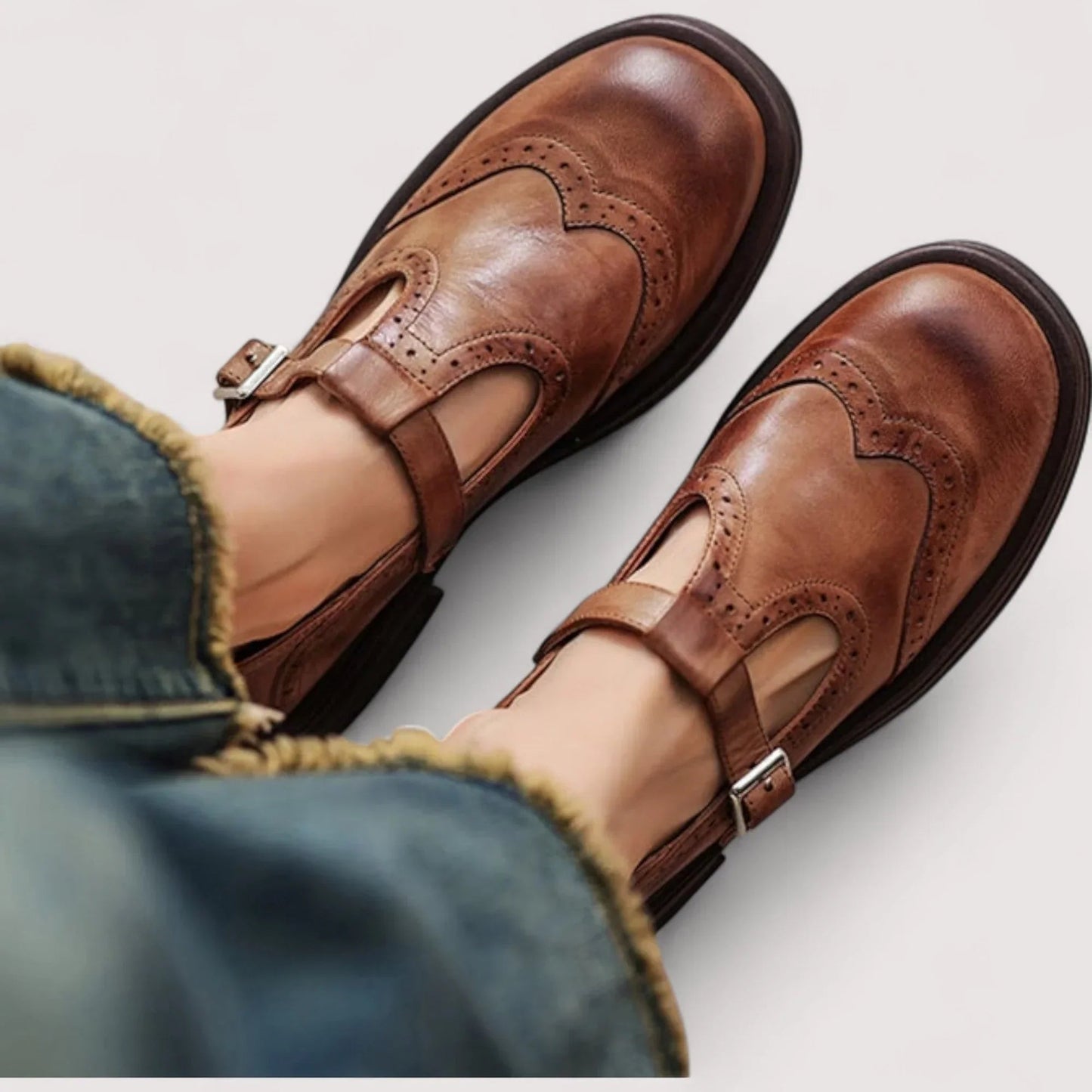 Comfortable Supportive Oxford Shoes - OutfitLondon