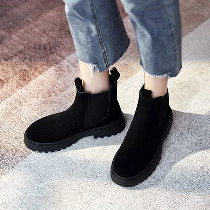 Cozy Faux Fur Insulated Ankle Boots for Women