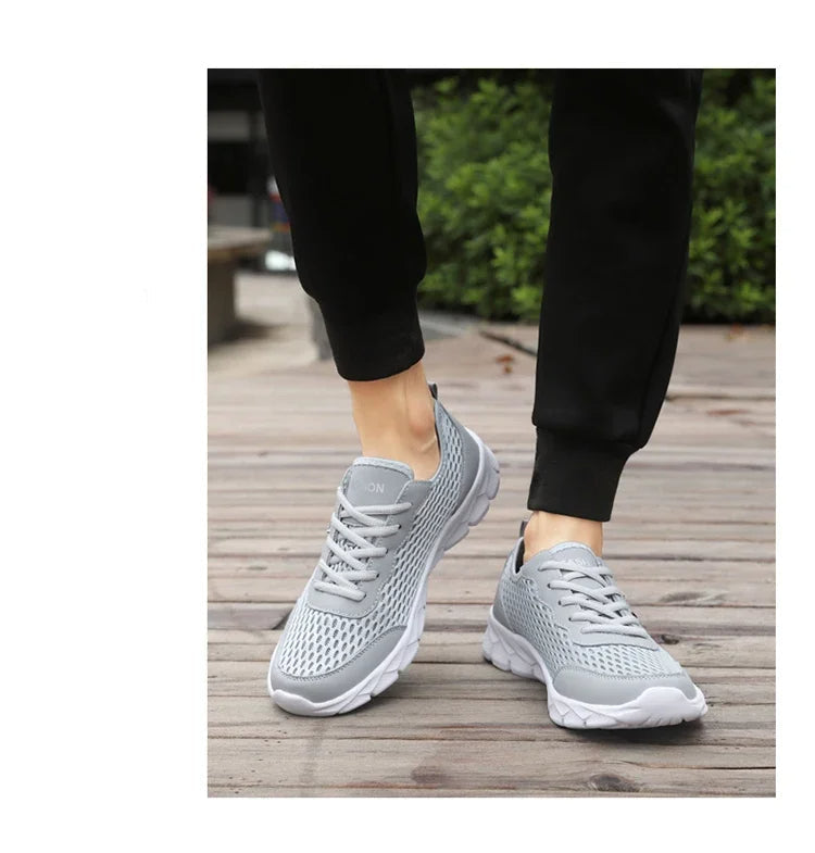 Supportive Men's Running Shoes for Flat Feet