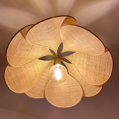 Elegant Pendant Flower Lamp