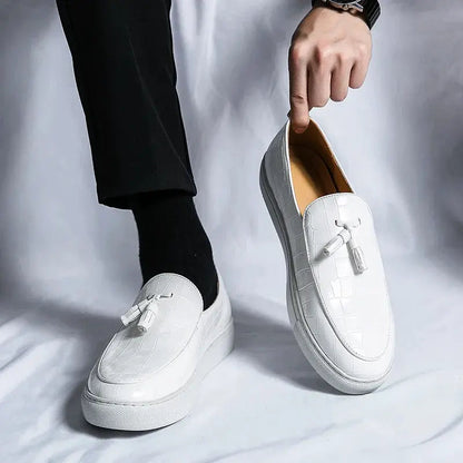 Luxury Leather Loafer - Classic, Comfortable & Sleek