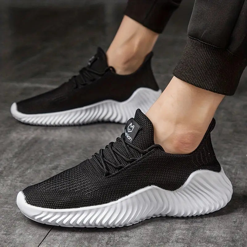 Comfortable Men's Breathable Running Shoes