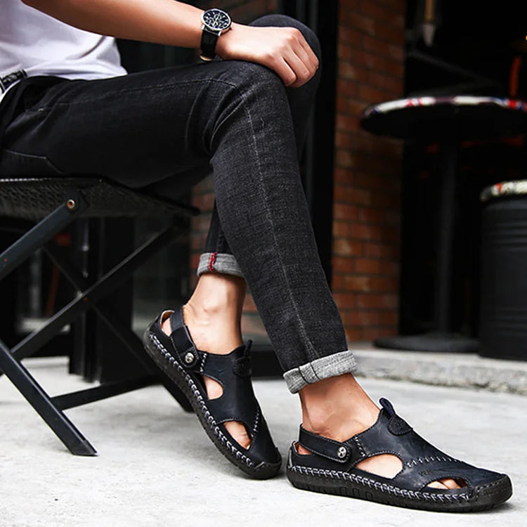 Men's Summer Hand Stitching Soft Outdoor Closed Toe Leather Beach Sandals Slippers