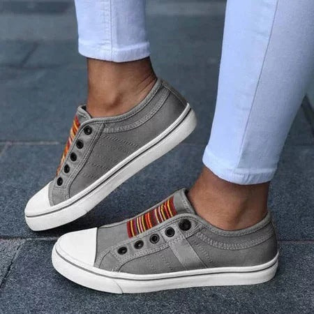 Women's Lace-up Flat Heel Sneakers
