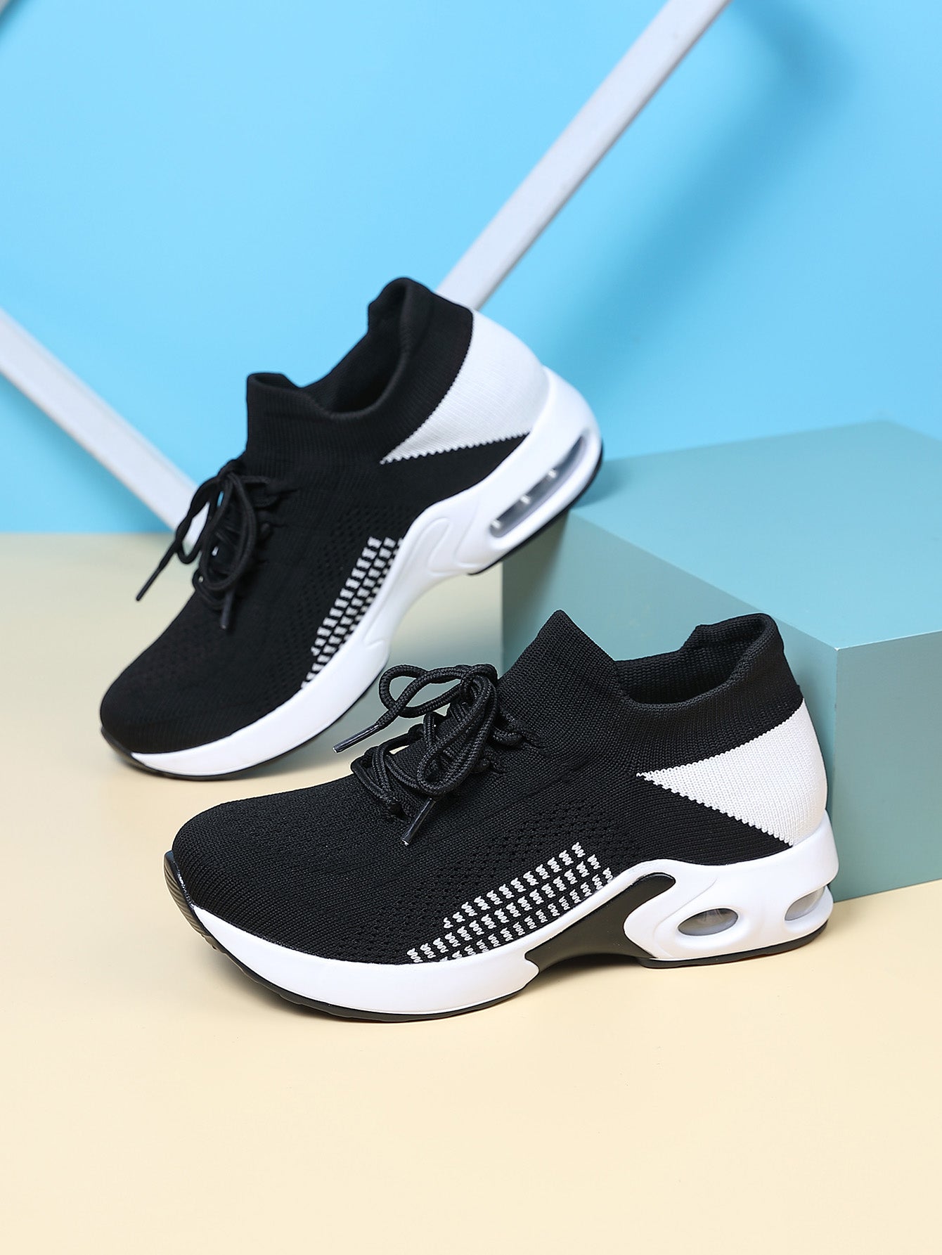 Women's Orthopedic Shoes Wide Walking Shoes with Arch Support