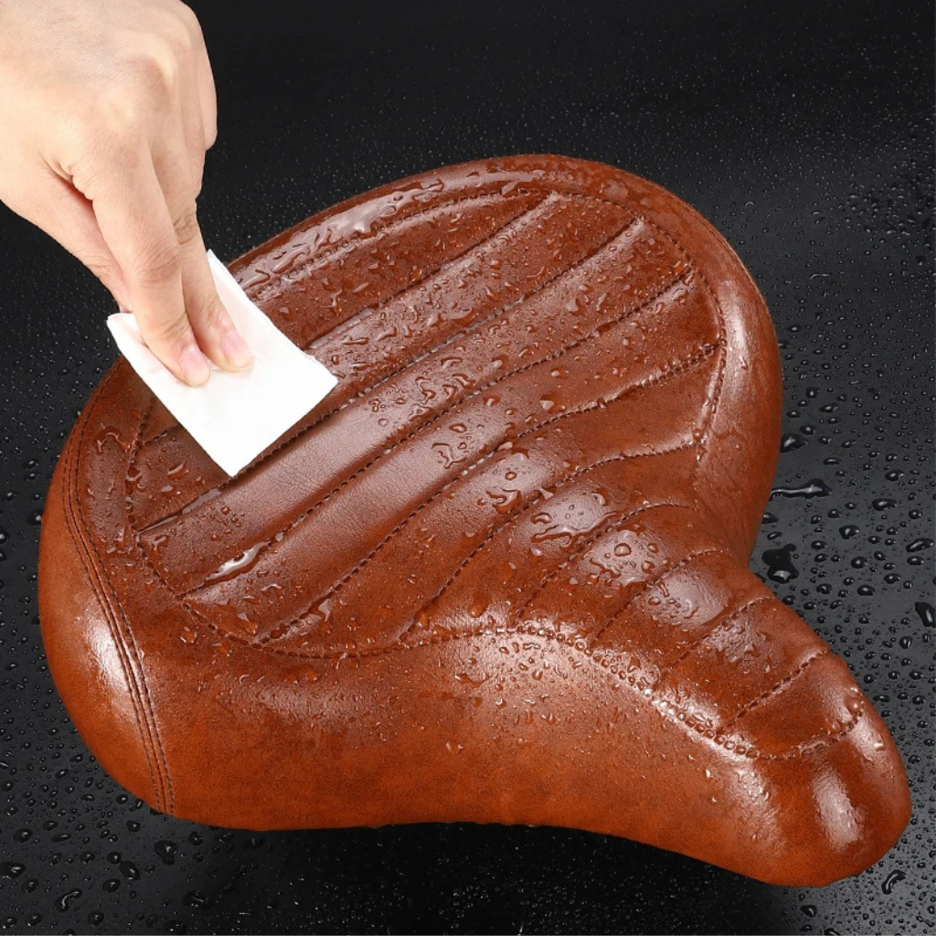 Comfortable Bike Seat for Long Rides and Outdoor Cycling - Oldie Bike Saddle  – Retro Leather Saddle – Waterproof bike Saddle