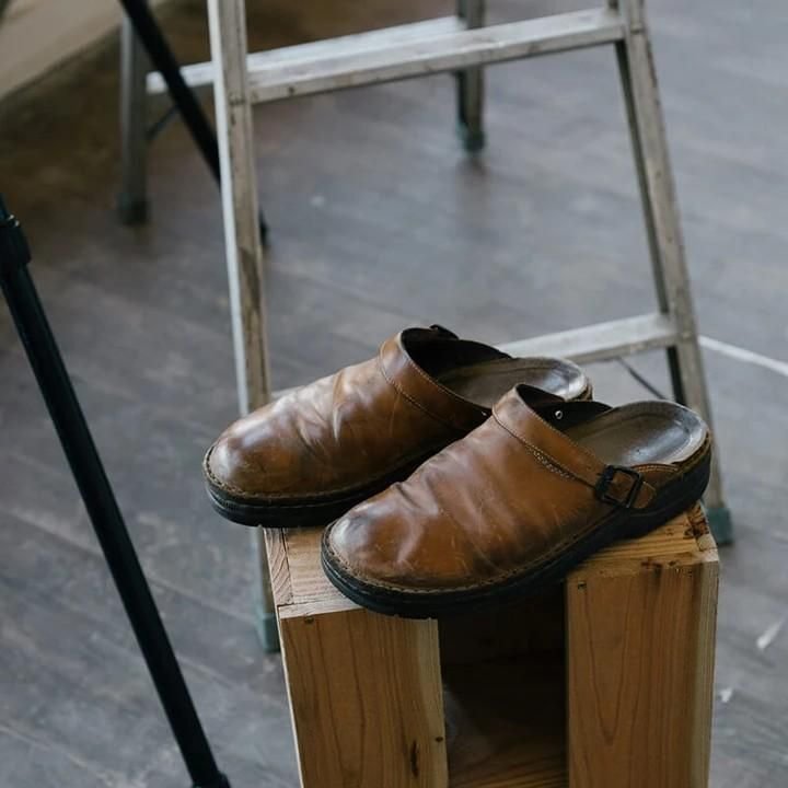Soft Leather Slippers-Unisex