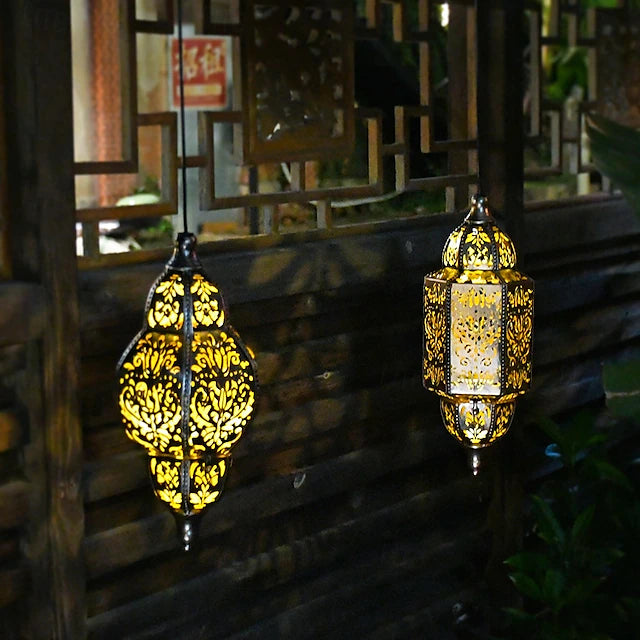 Solar Lanterns Outdoor, Waterproof Hanging Solar Lantern Garden Decor