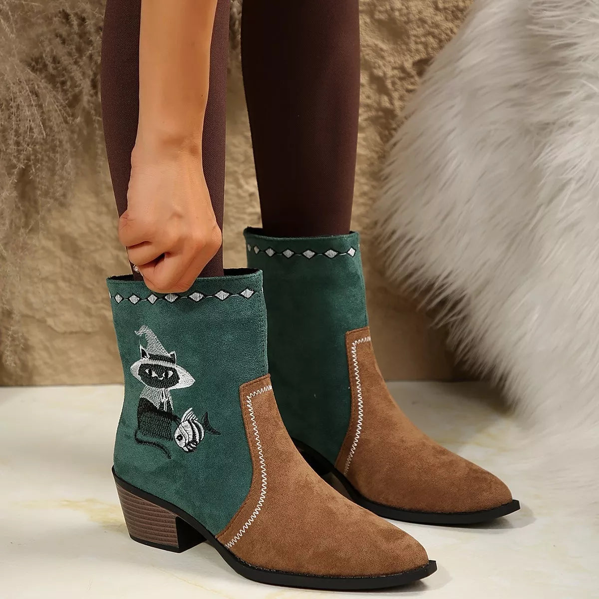 Classic Western Cowboy Boots