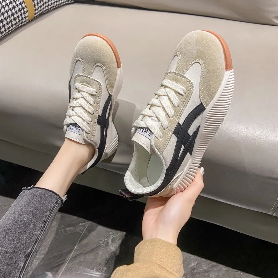 Women's Casual Flat Sole Sneakers