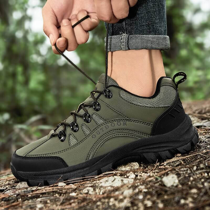 Men's Breathable Comfortable Running Sneaker