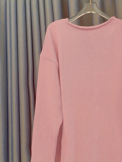 Women's Large V-Neck Sweater with Patterned Design