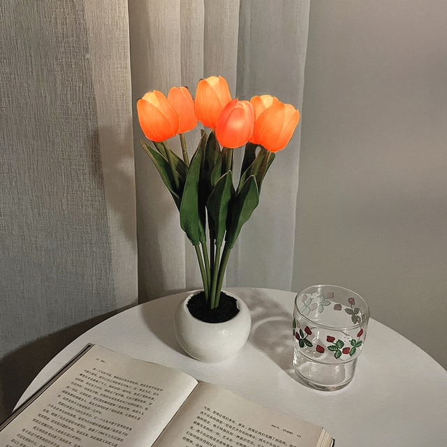 TulipGlow LED Tulip lamp