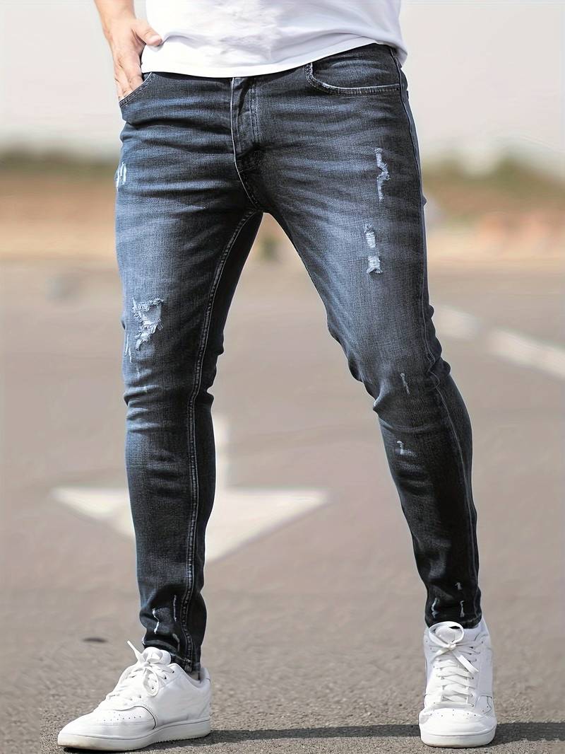 Ripped Men's Fashion Jeans