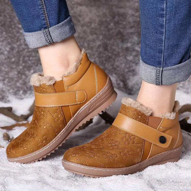 Cozy Insulated Ankle Boot With Warm Lining