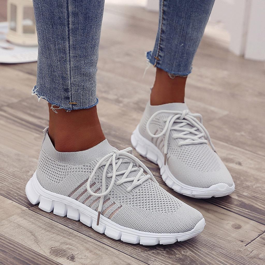 Comfortable Airy Walking Shoes