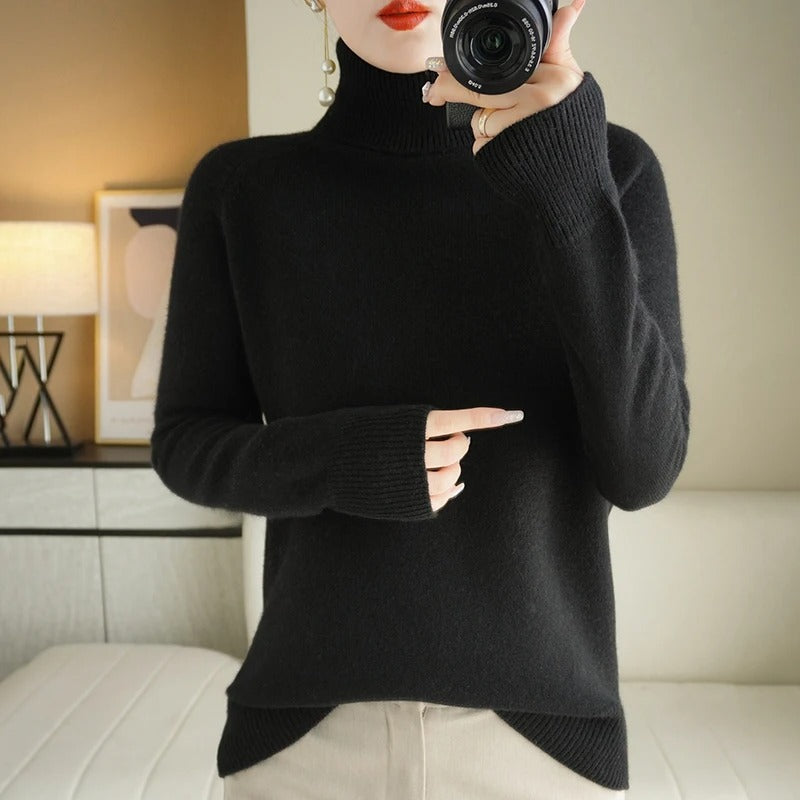 Women's Classic Fit Crew Neck Pullover Sweater