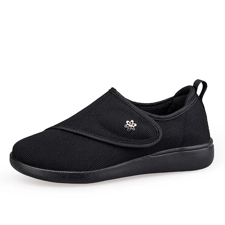 Comfortable Women's Wide Fit Flats