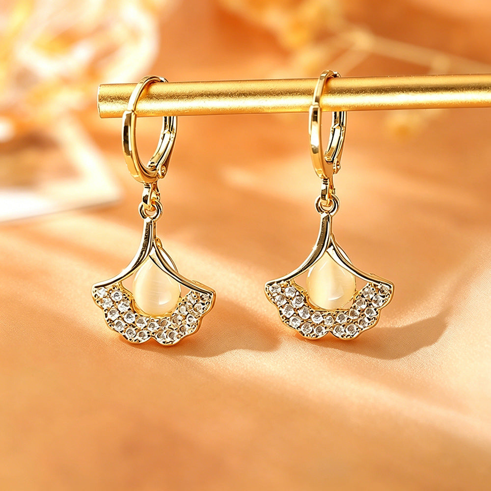 Women's Elegant Gold Leaf Drop Earrings