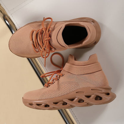 Comfortable Airy Walking Shoes for Women