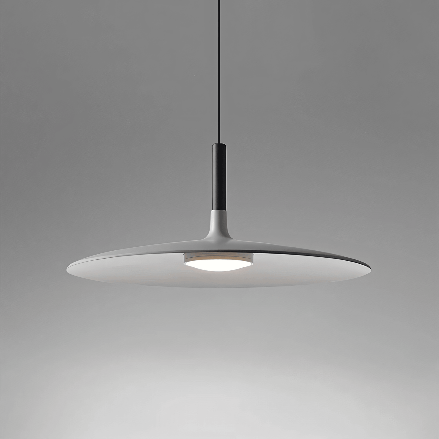 Classic Chic Pendant Lamp