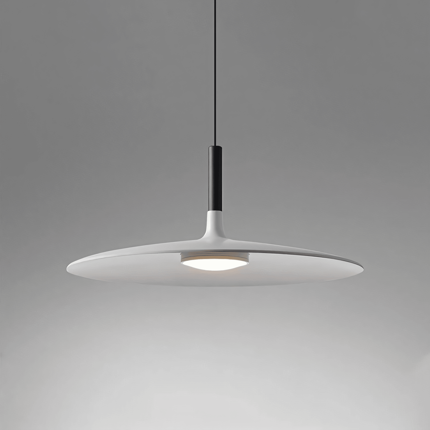 Classic Chic Pendant Lamp
