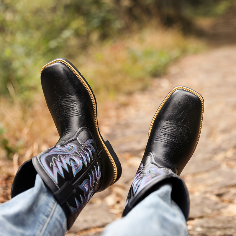 Retro Embroidered Classic Cowboy Riding Boots