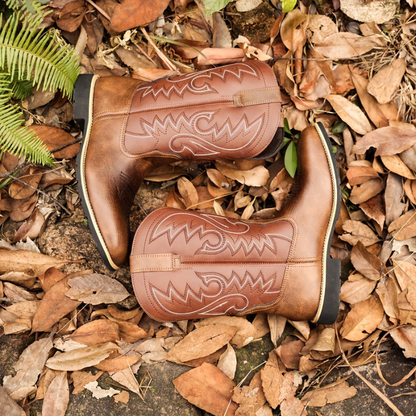 Retro Embroidered Classic Cowboy Riding Boots