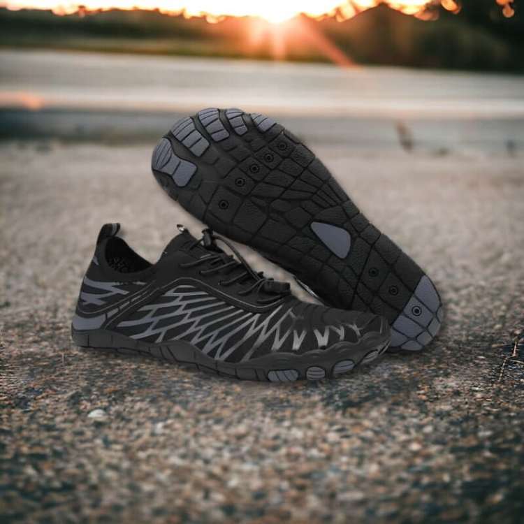 Comfortable Anti-Slip Minimalist Walking Shoes - OutfitLondon