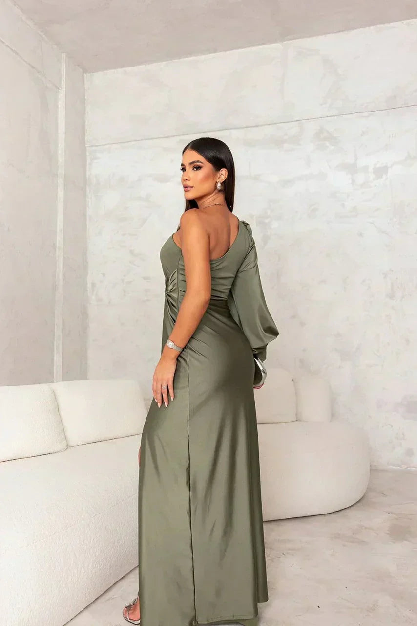 Beautiful Formal Floor Length Gown