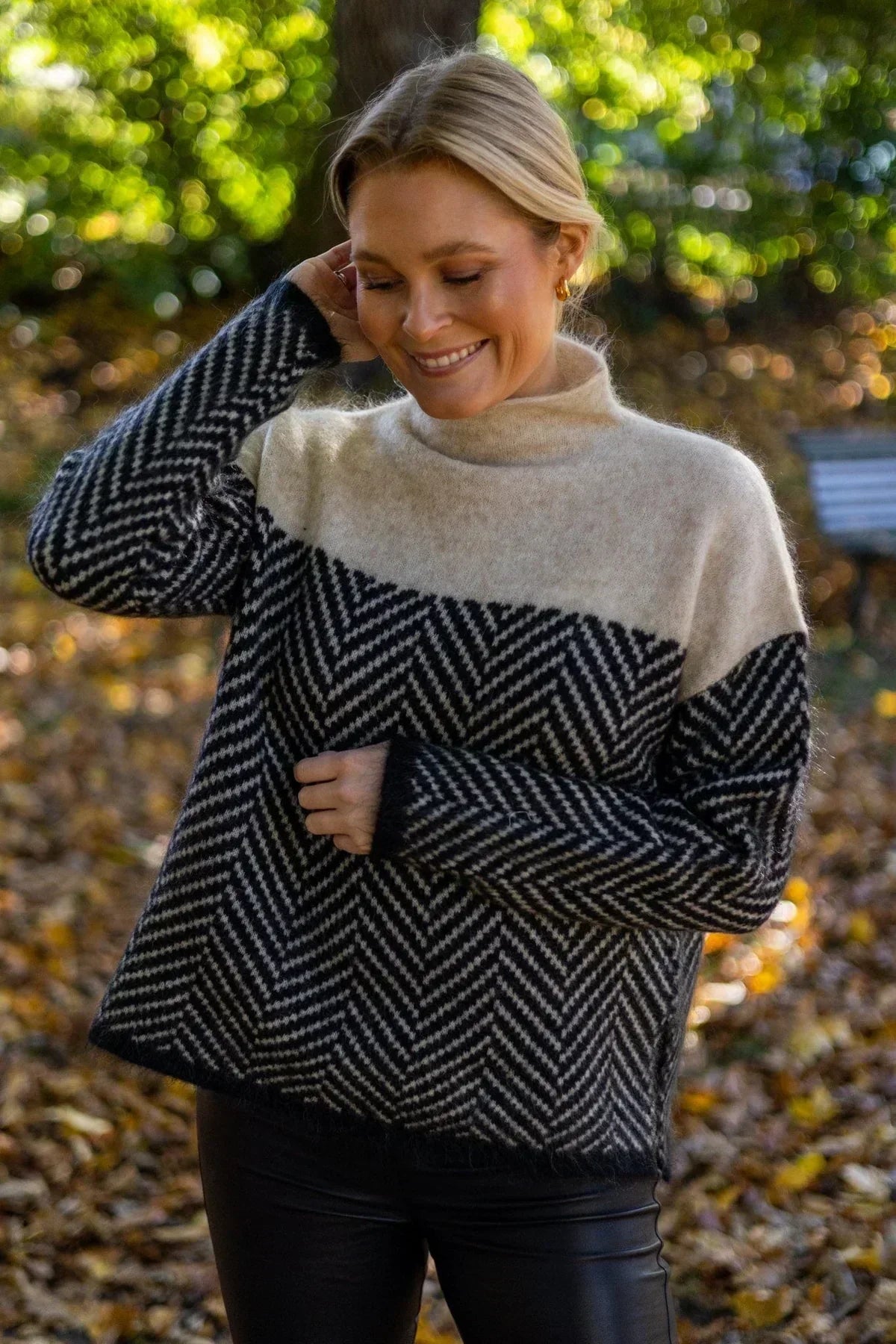Premium Crew Neck Knit Sweater