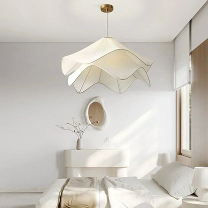 Classic Floral Hanging Light Fixture - OutfitLondon