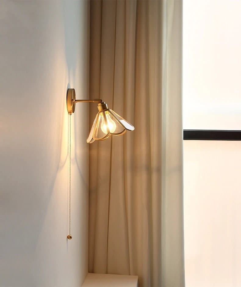 Vintage Style Glass Flower Wall Light With LED - OutfitLondon