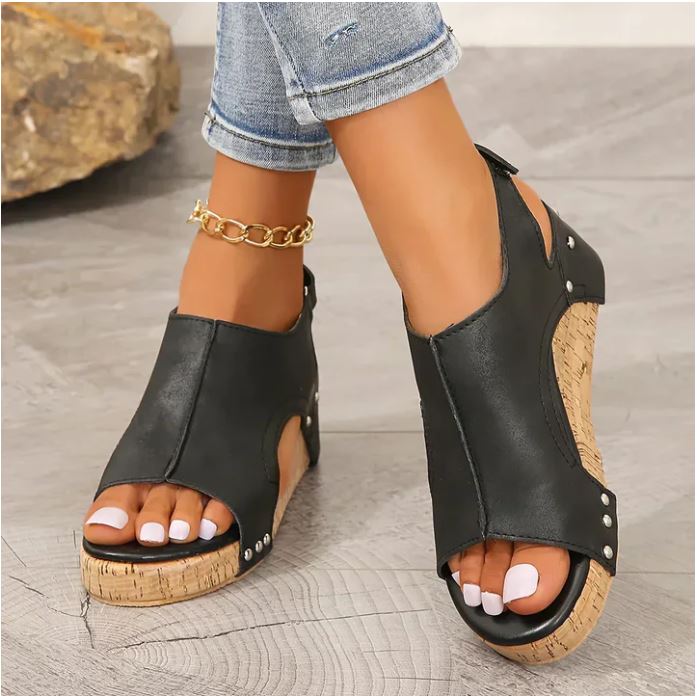 Rina | Stylish and Cozy Shoes - OutfitLondon
