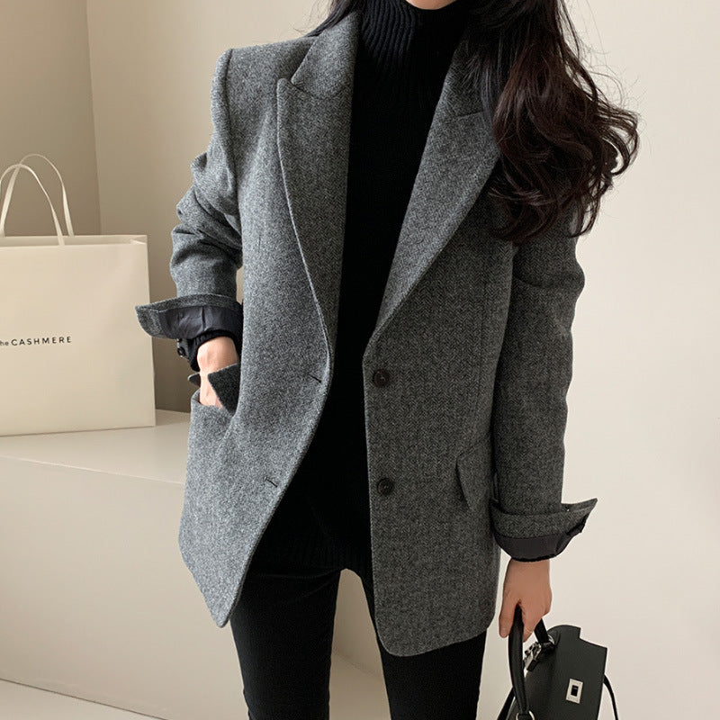 Fitted Grey Women's Coat with Pockets
