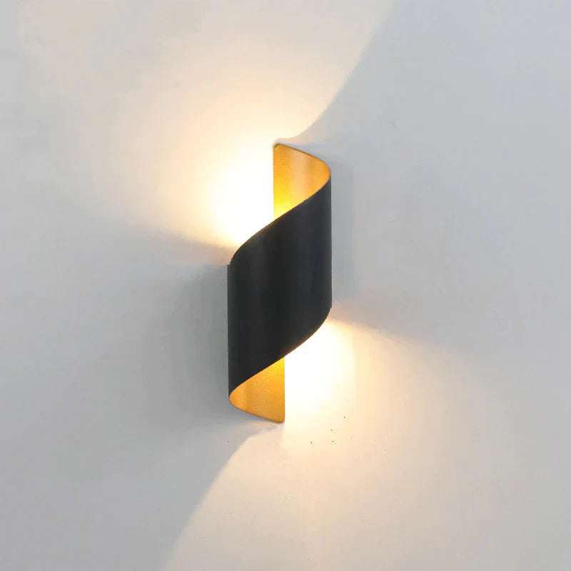 Traditional Living Room Wall Lamp