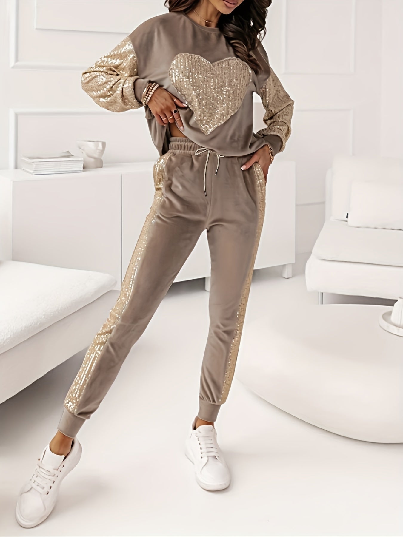 Glittery Heart Pattern Women's Top and Pants Set - OutfitLondon