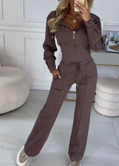 Chic 2 Piece Women's Outfit Set