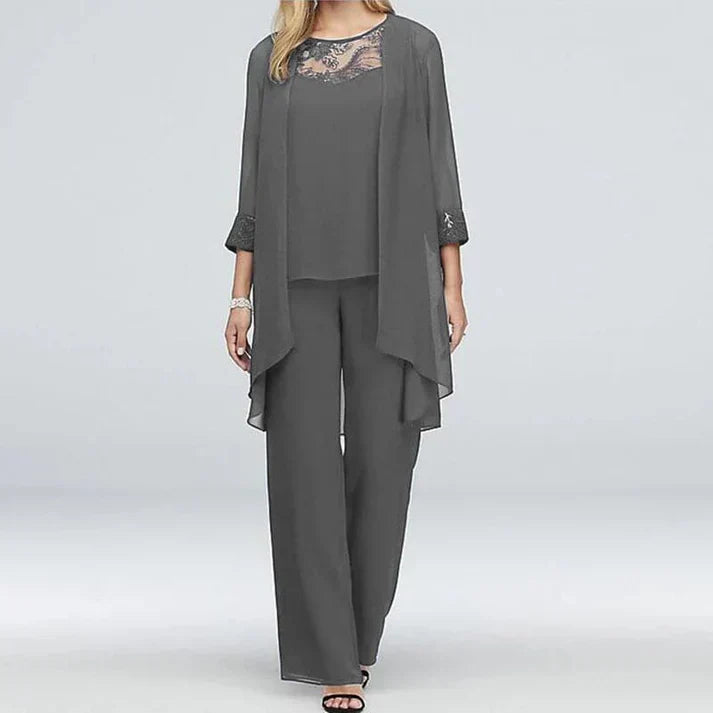 Comfortable Floral Blouse and Loose Pant Suit