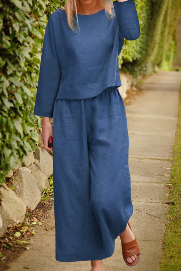 Women's 2 Piece Long Sleeve Top and Loose Fit Pants