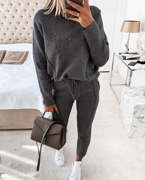 Comfy Women's Knit Jogger Suit Set