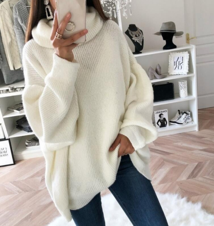 Comfortable Ladies Beige Cashmere Crew Sweater