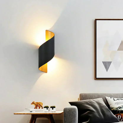 Traditional Living Room Wall Lamp
